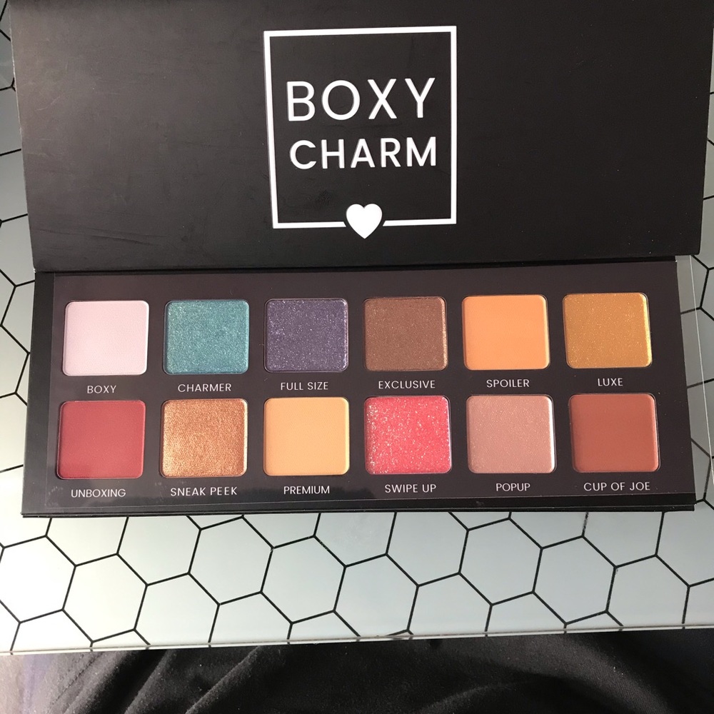 Boxycharm palette from MARCH 2020.